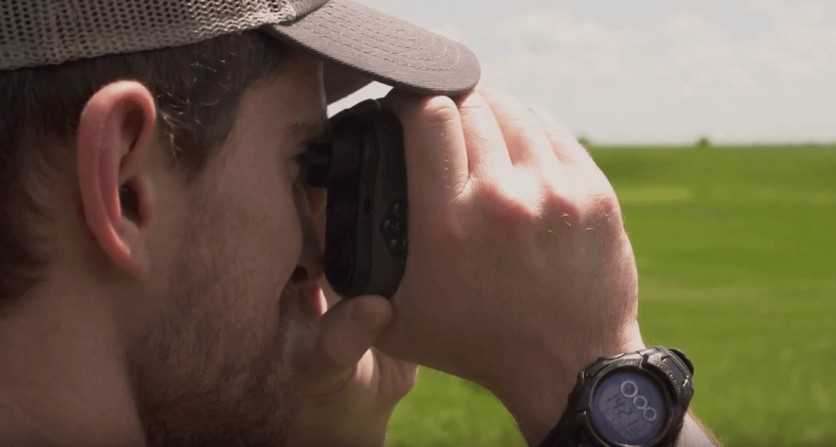 How to Use a Rangefinder for Hunting