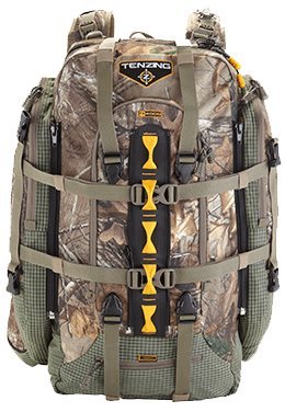 bow hunting backpack with quiver