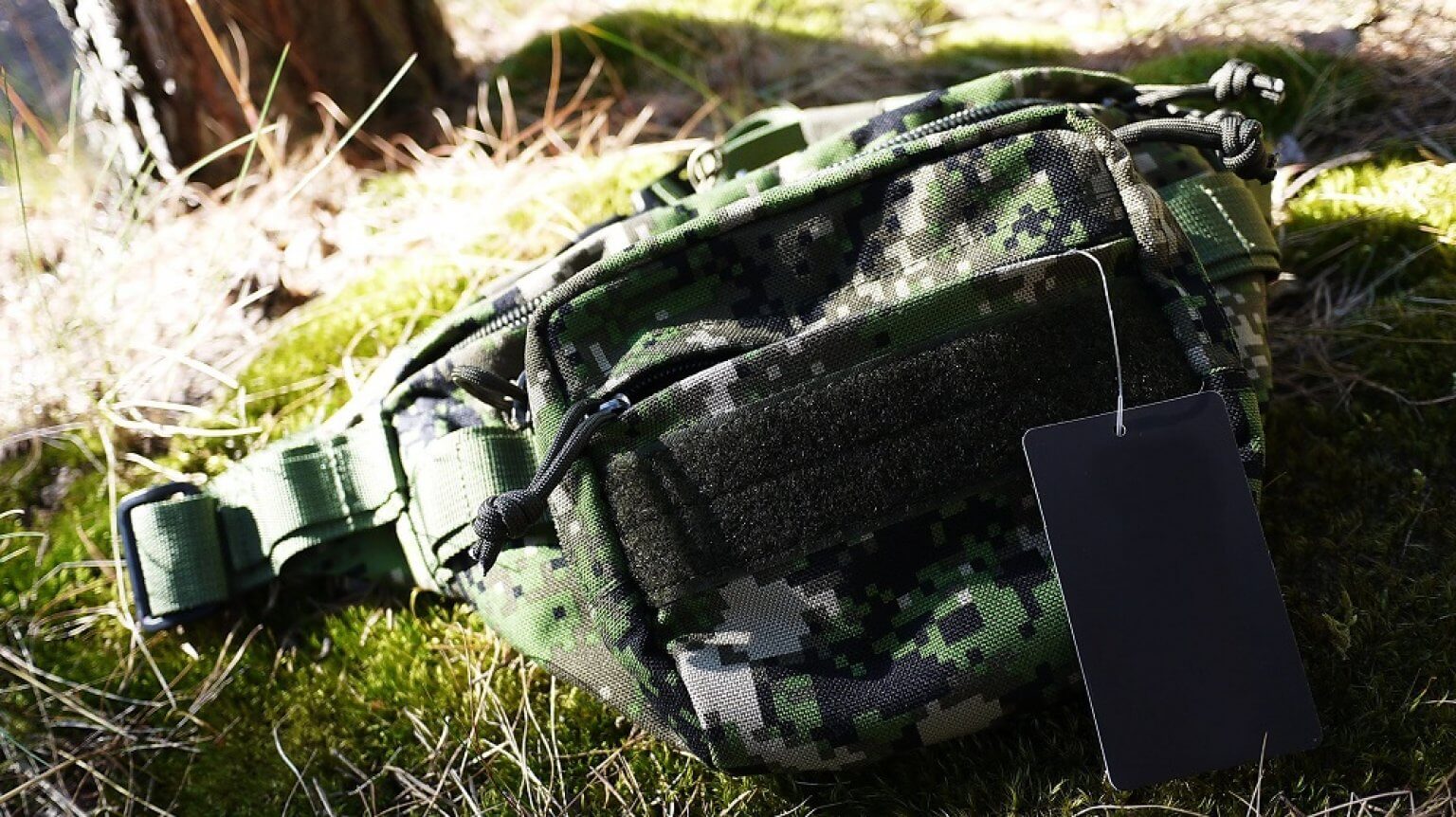 The Top 5 Hunting Fanny Packs with Shoulder Straps Reviewed