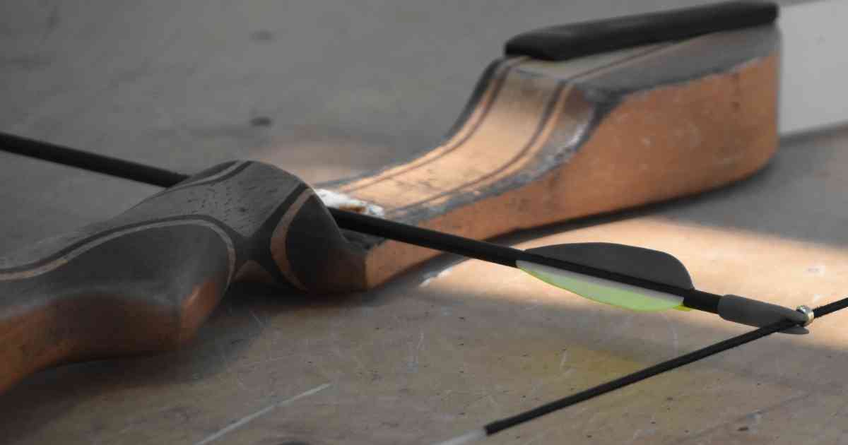 how to cut carbon arrows